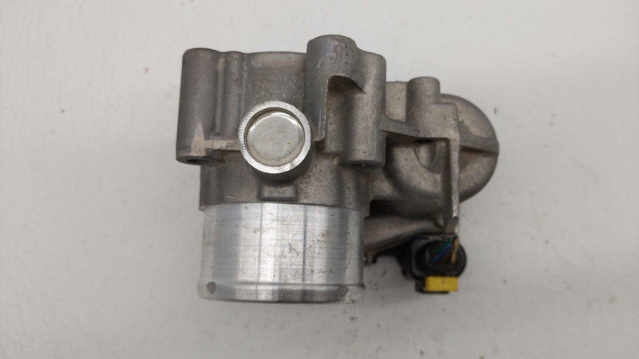 2014-2019 Ford Fiesta Throttle Body P/N:0 280 750 535 7S7G-9F991-CA Fits Fits 2013 2014 2015 2016 2017 2018 2019 OEM Used Au