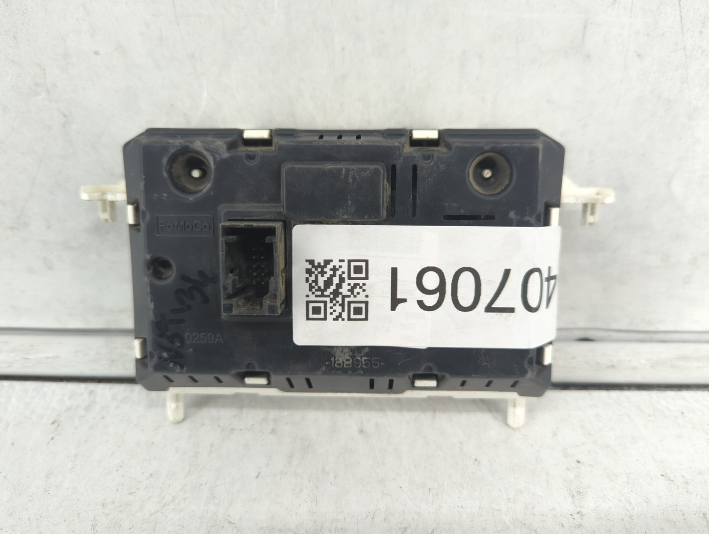2014-2017 Ford Fiesta Information Display Screen - Oemusedautoparts1.com