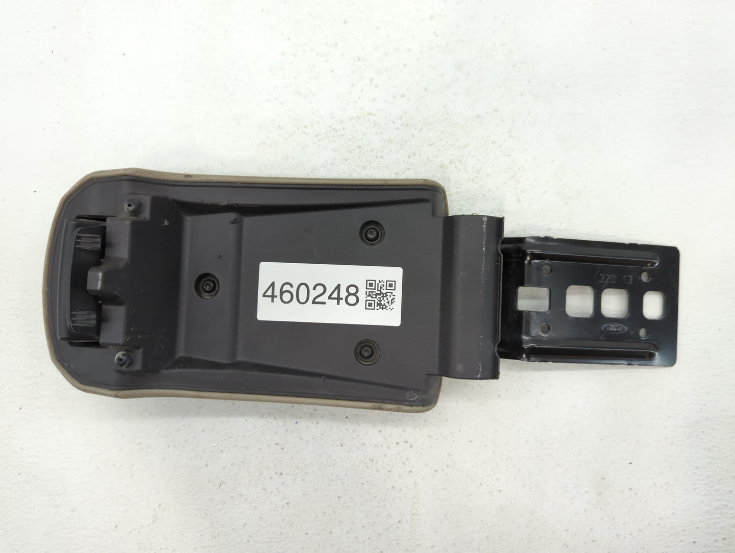 2015 Ford Fiesta Center Console Armrest Cover Lid Beige - Oemusedautoparts1.com