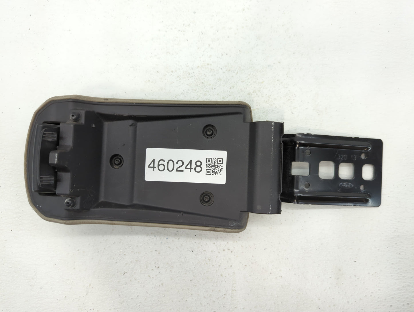 2015 Ford Fiesta Center Console Armrest Cover Lid Beige - Oemusedautoparts1.com