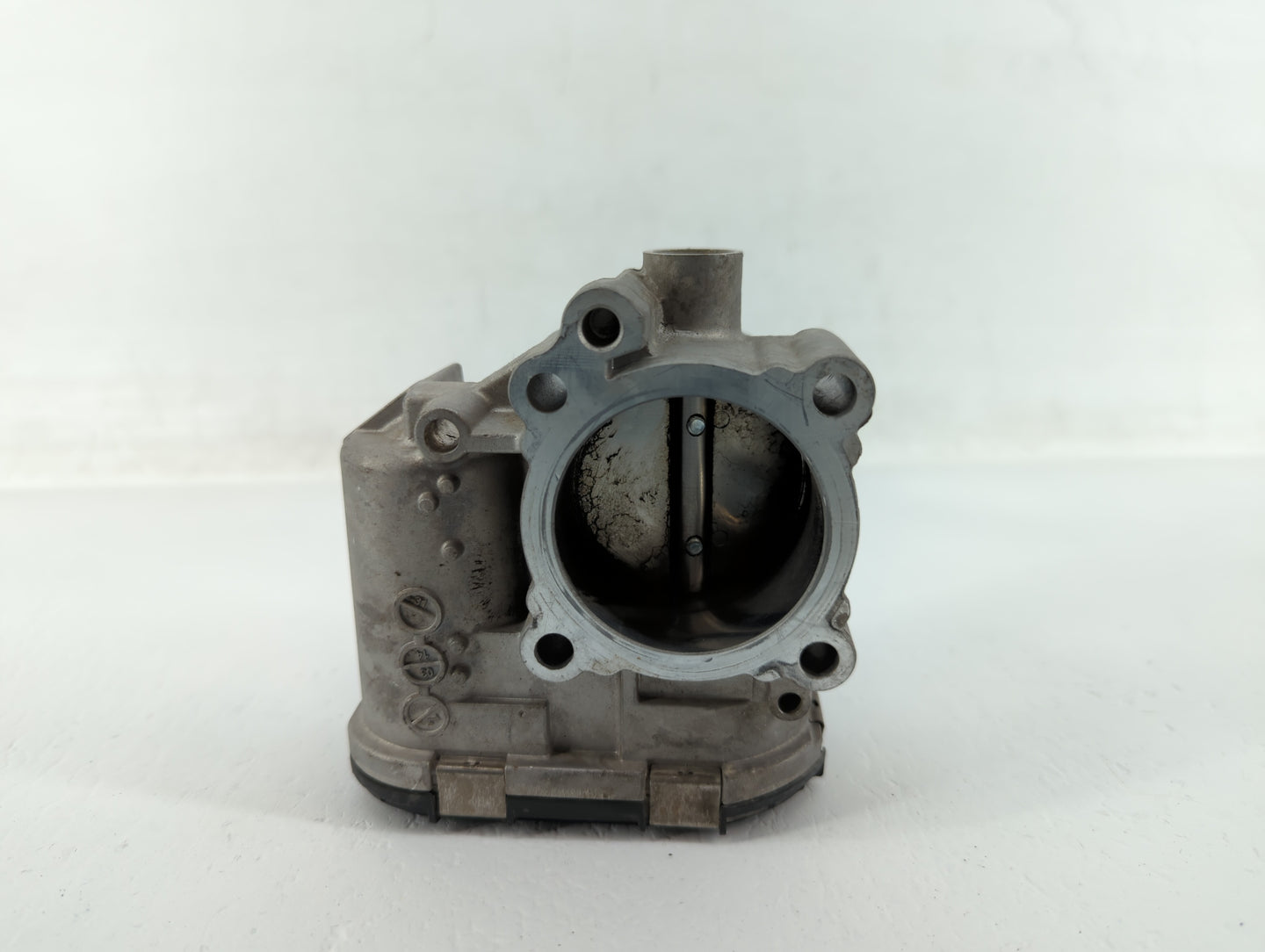 2014-2019 Ford Fiesta Throttle Body P/N:7S7G-9F991-CA Fits Fits 2013 2014 2015 2016 2017 2018 2019 OEM Used Auto Parts - Oem