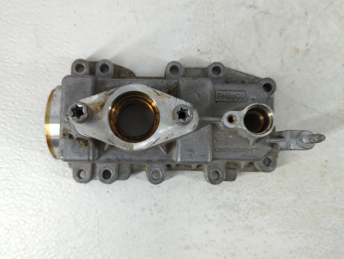 2015 Ford Fiesta FUEL DISTRIBUTOR COMMON RAIL - Oemusedautoparts1.com