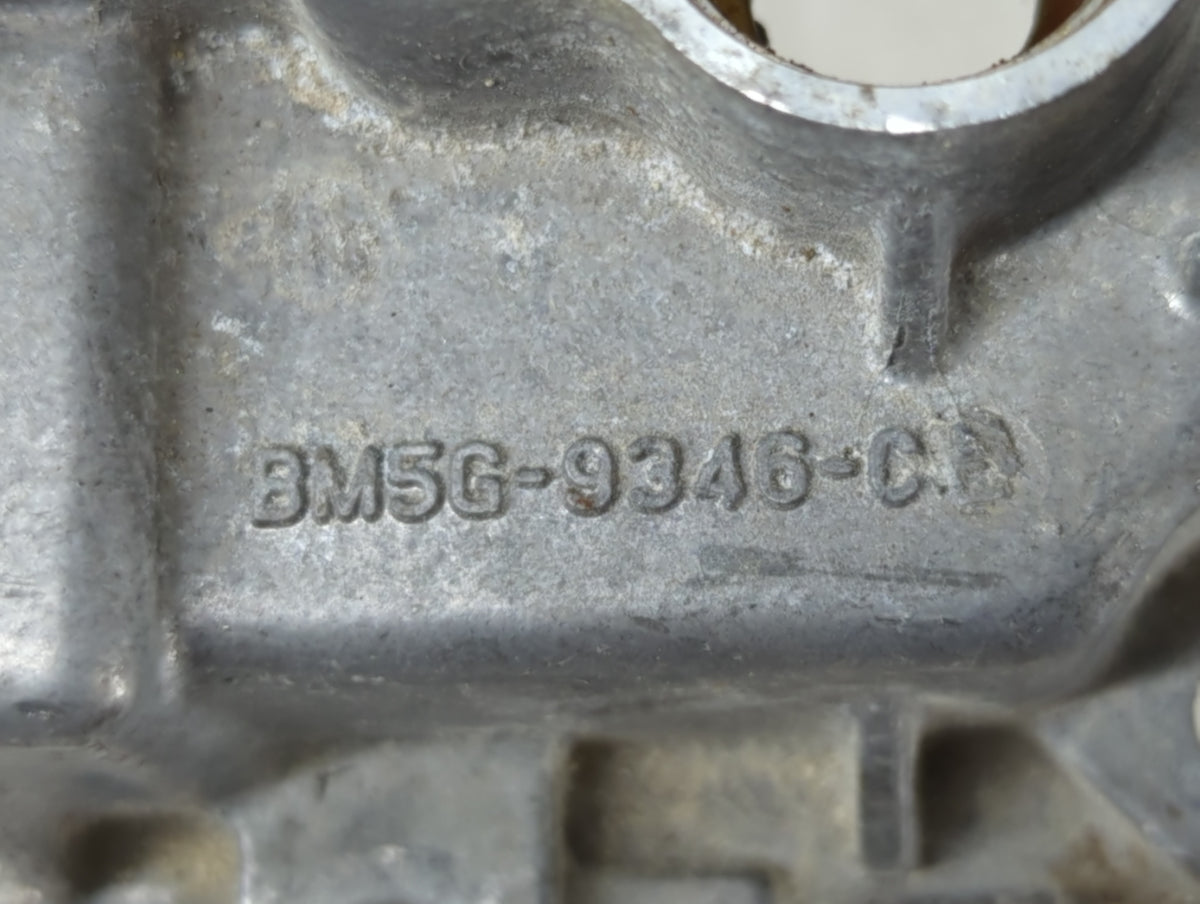 2015 Ford Fiesta FUEL DISTRIBUTOR COMMON RAIL - Oemusedautoparts1.com