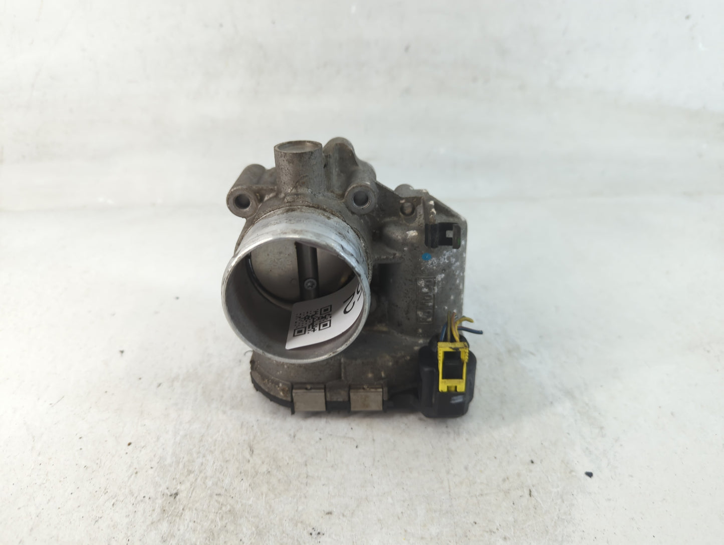 2014-2019 Ford Fiesta Throttle Body P/N:7S7G-9F991-CA Fits Fits 2013 2014 2015 2016 2017 2018 2019 OEM Used Auto Parts - Oem