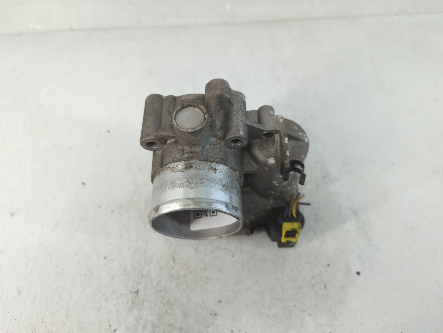 2014-2019 Ford Fiesta Throttle Body P/N:7S7G-9F991-CA Fits Fits 2013 2014 2015 2016 2017 2018 2019 OEM Used Auto Parts - Oem