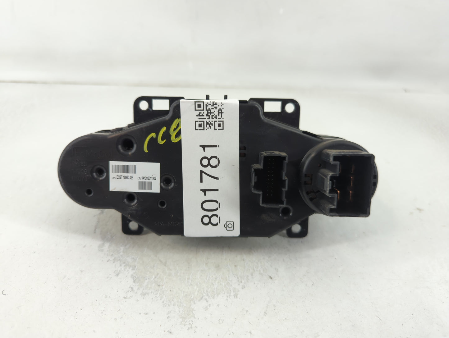 2014-2019 Ford Fiesta Climate Control Module Temperature AC/Heater Replacement P/N:D2BT 19980 AE Fits OEM Used Auto Parts - 
