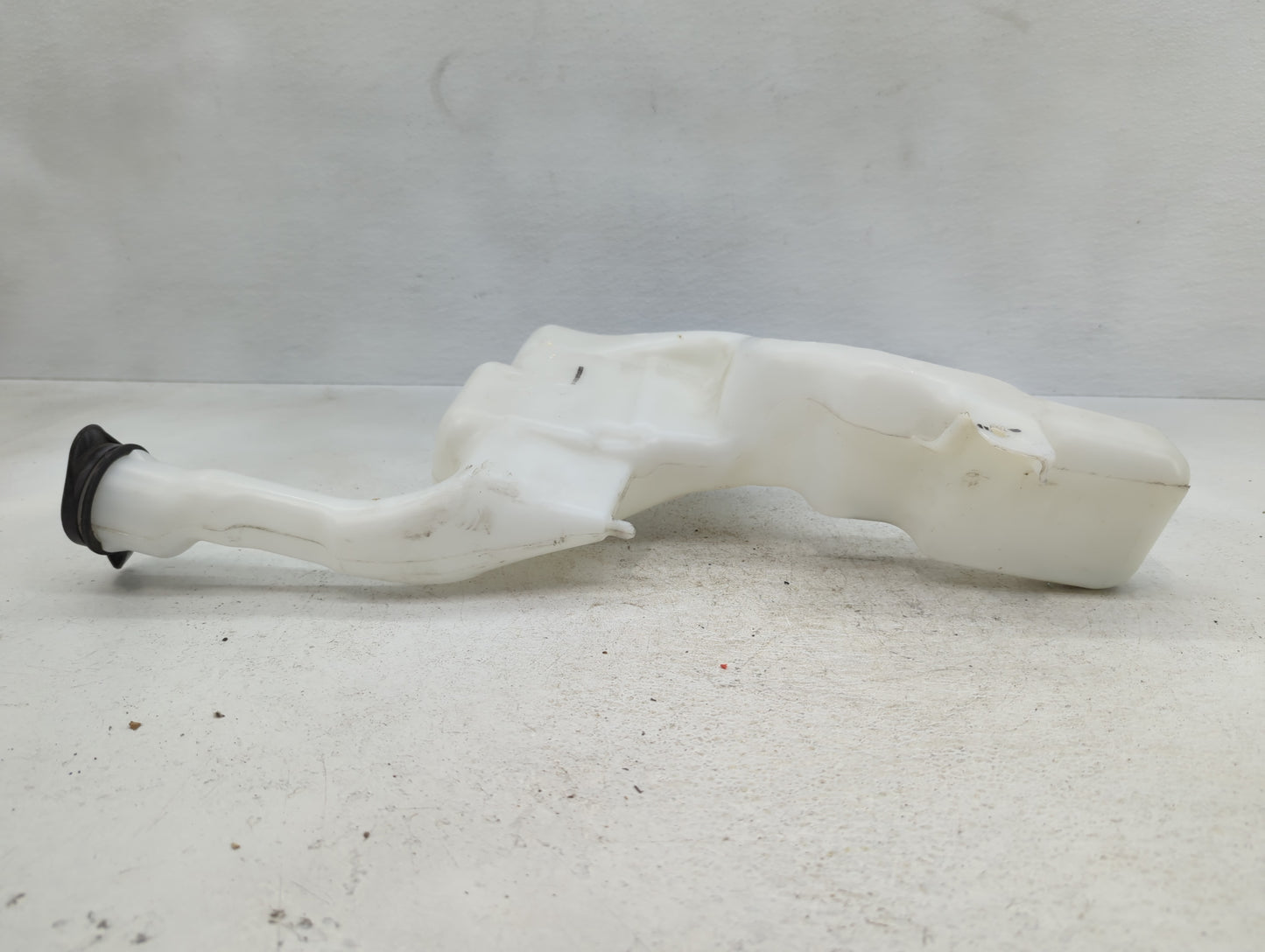 2011-2019 Ford Fiesta Windshield Washer Fluid Reservoir Bottle Oem - Oemusedautoparts1.com