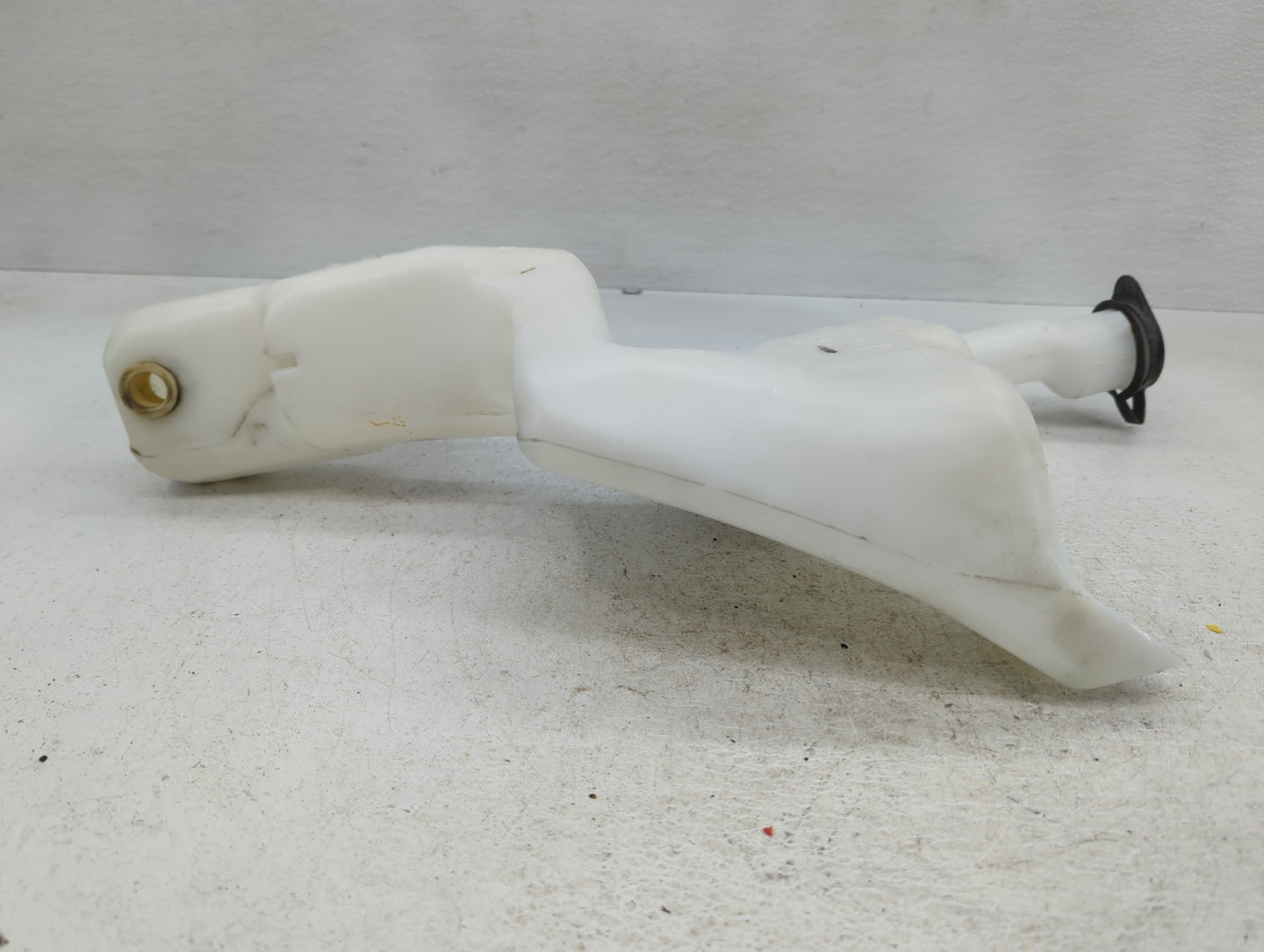 2011-2019 Ford Fiesta Windshield Washer Fluid Reservoir Bottle Oem - Oemusedautoparts1.com