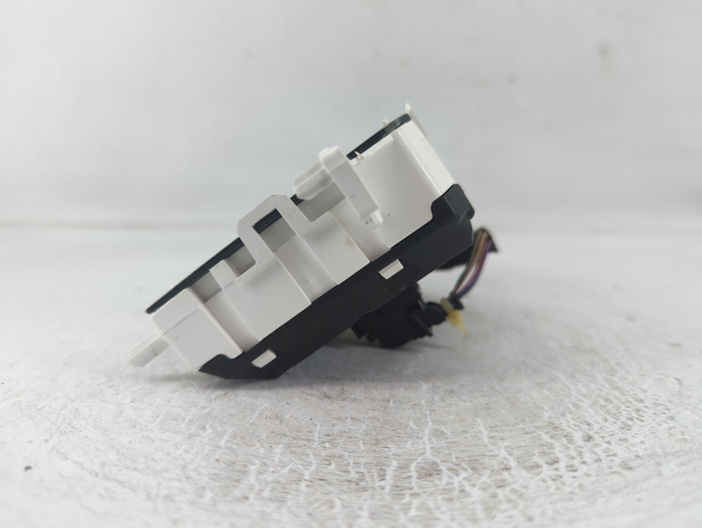 2014-2017 Ford Fiesta Information Display Screen - Oemusedautoparts1.com