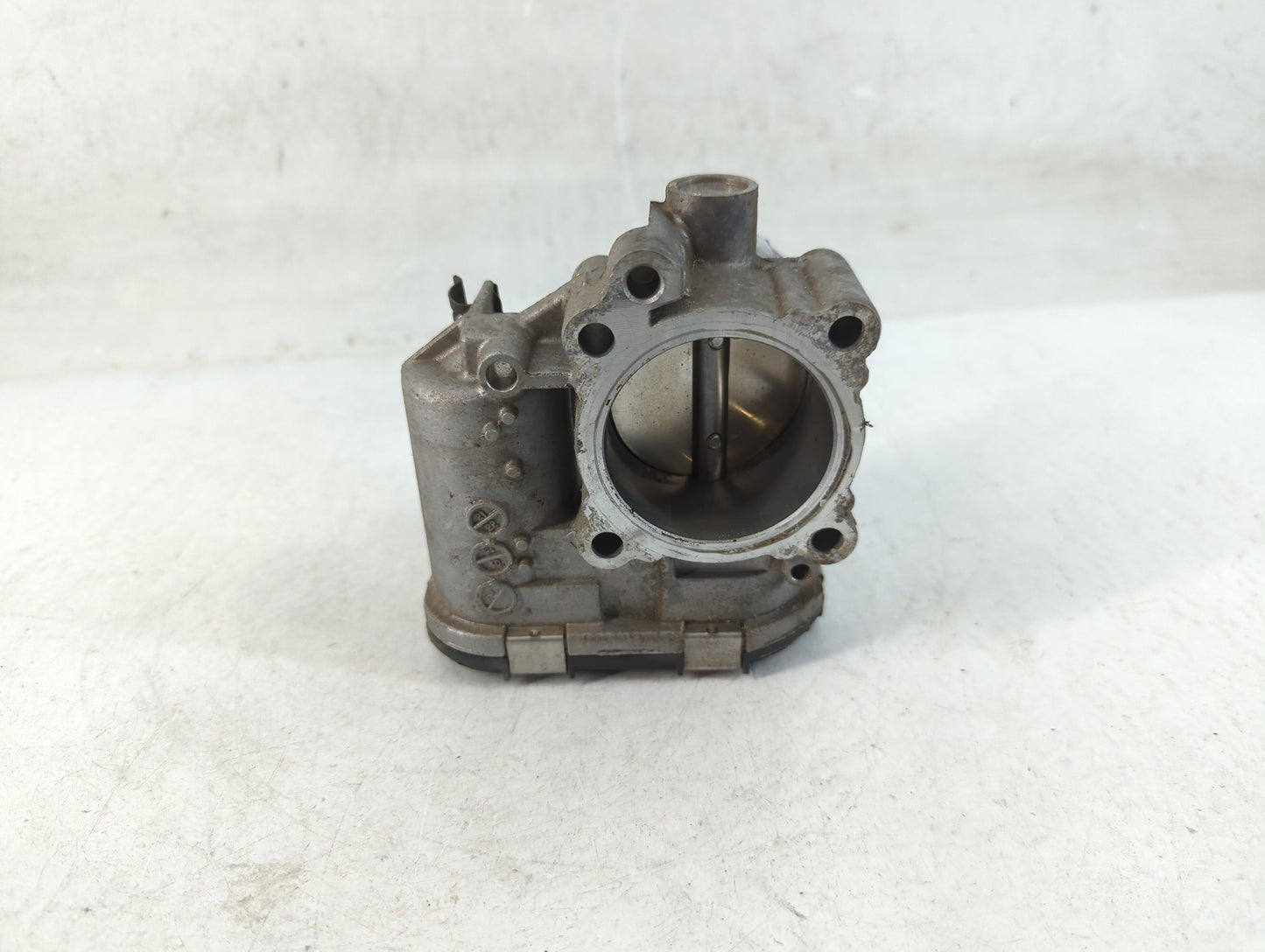 2014-2019 Ford Fiesta Throttle Body P/N:7S7G-9F991-CA Fits Fits 2013 2014 2015 2016 2017 2018 2019 OEM Used Auto Parts - Oem