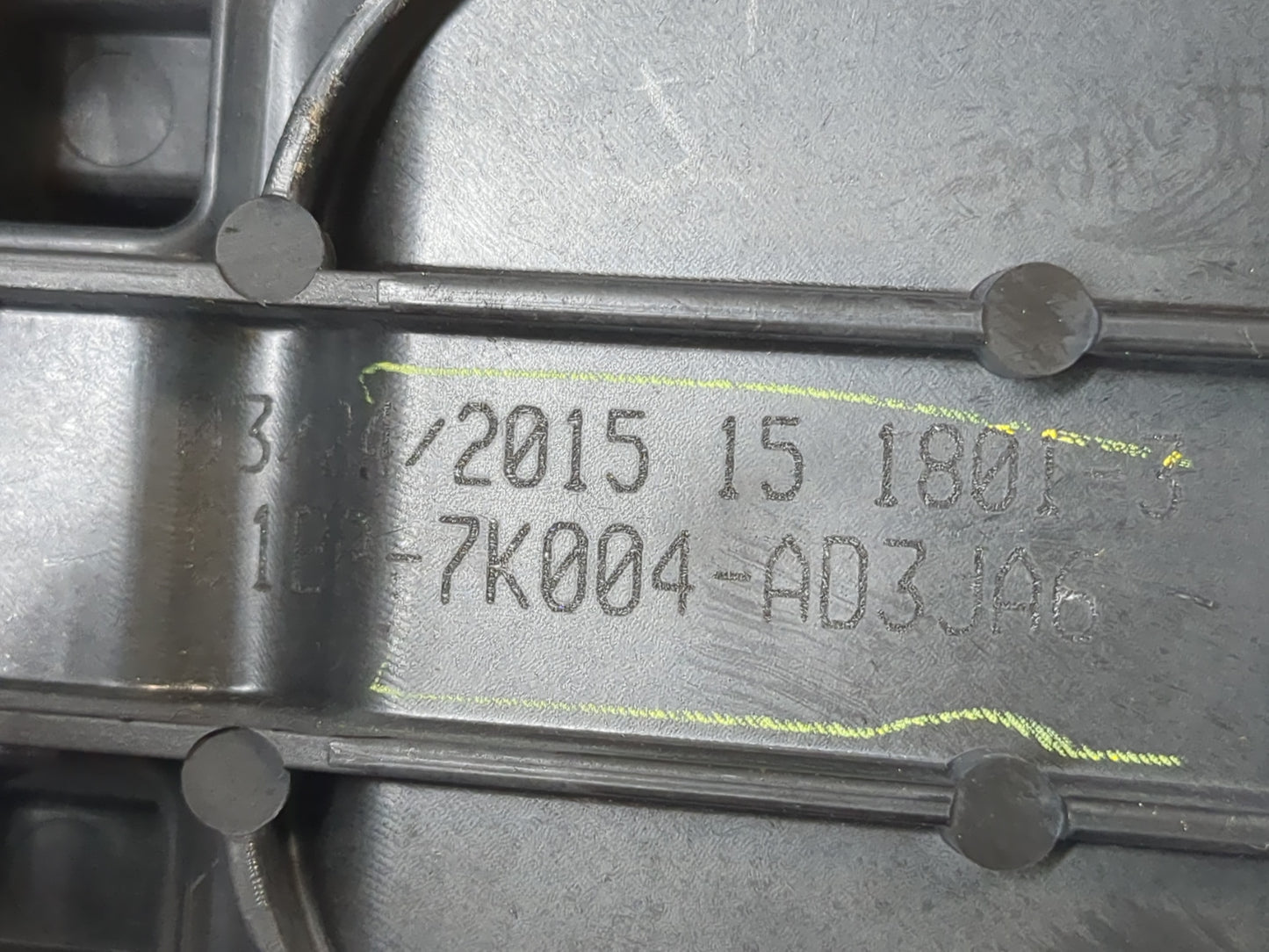2015 Ford Fiesta Floor Console Assembly Shifter - Oemusedautoparts1.com