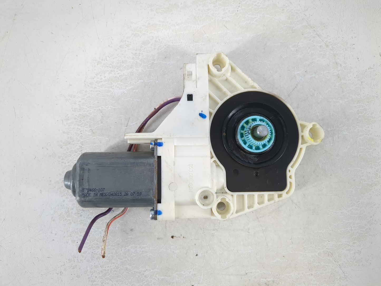 2011-2019 Ford Fiesta Passenger Front Right Power Window Motor - Oemusedautoparts1.com