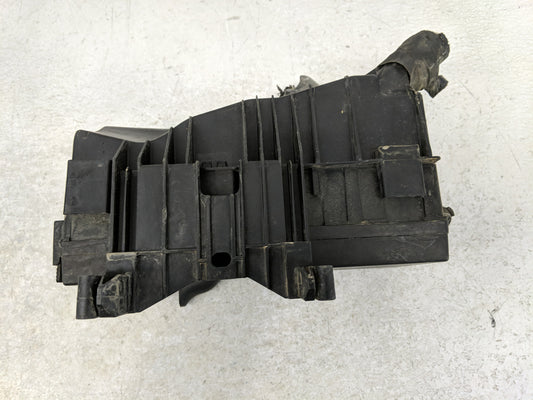 2013-2015 Ford Flex Fusebox Fuse Box Panel Relay Module P/N:DG1T-14A003-BA Fits Fits 2013 2014 2015 OEM Used Auto Parts