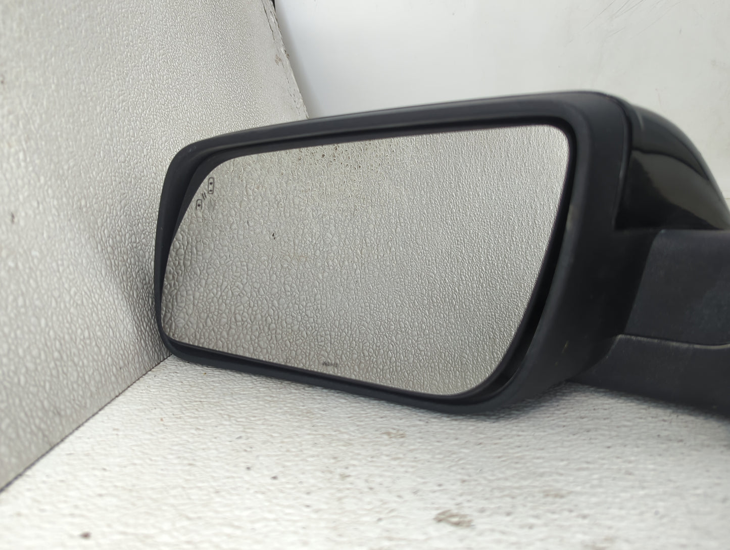 2013-2019 Ford Flex Driver Side View Mirror - Left Door Mirror OEM Used - Oemusedautoparts1.com