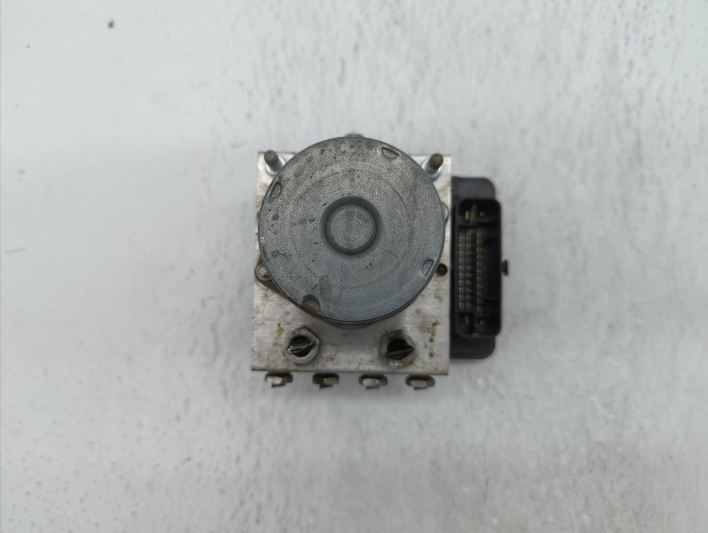 2014-2019 Ford Flex ABS Pump Control Module Replacement P/N:FA83-2C405-A FA83-2C405-AC Fits Fits 2014 2015 2016 2017 2018 20