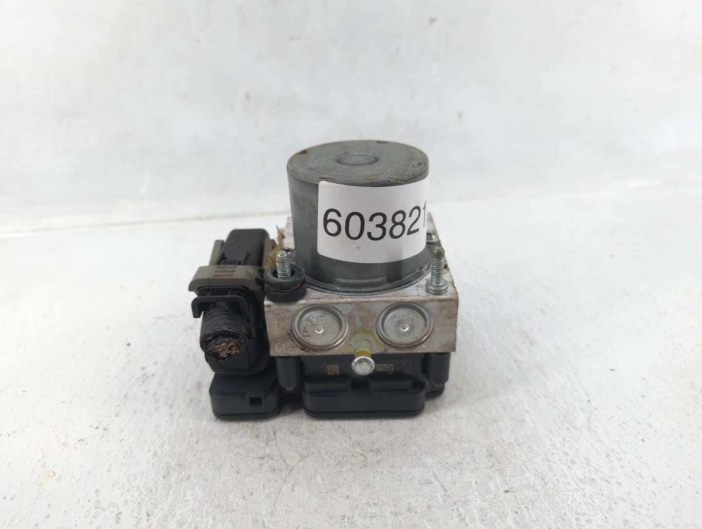 2014-2019 Ford Flex ABS Pump Control Module Replacement P/N:FA83-2C405-AB Fits Fits 2014 2015 2016 2017 2018 2019 OEM Used A