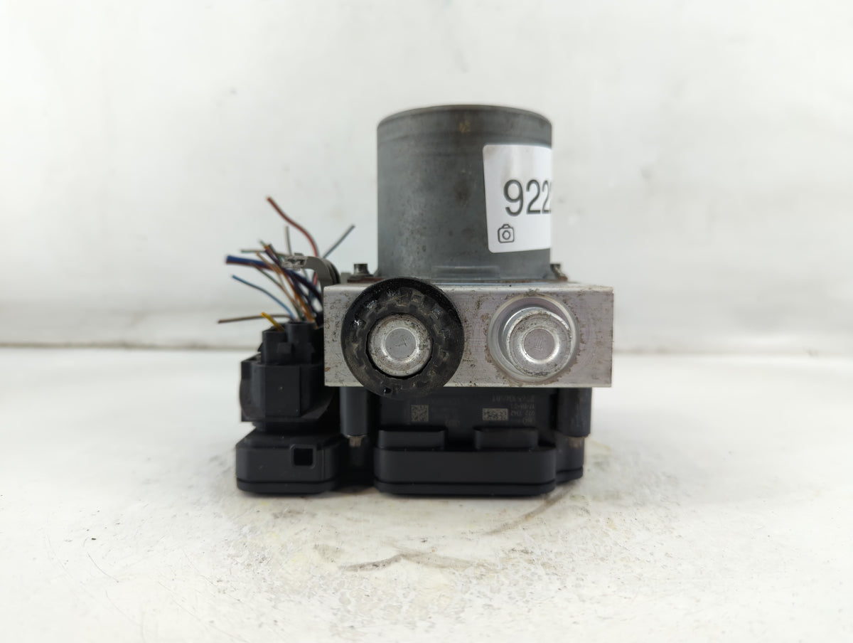 2014-2019 Ford Flex Anti-Lock Brake ABS Pump Module Actuator OEM P/N:HL34-2C405-AC Fits Fits 2014 2015 2016 2017 2018 2019 O
