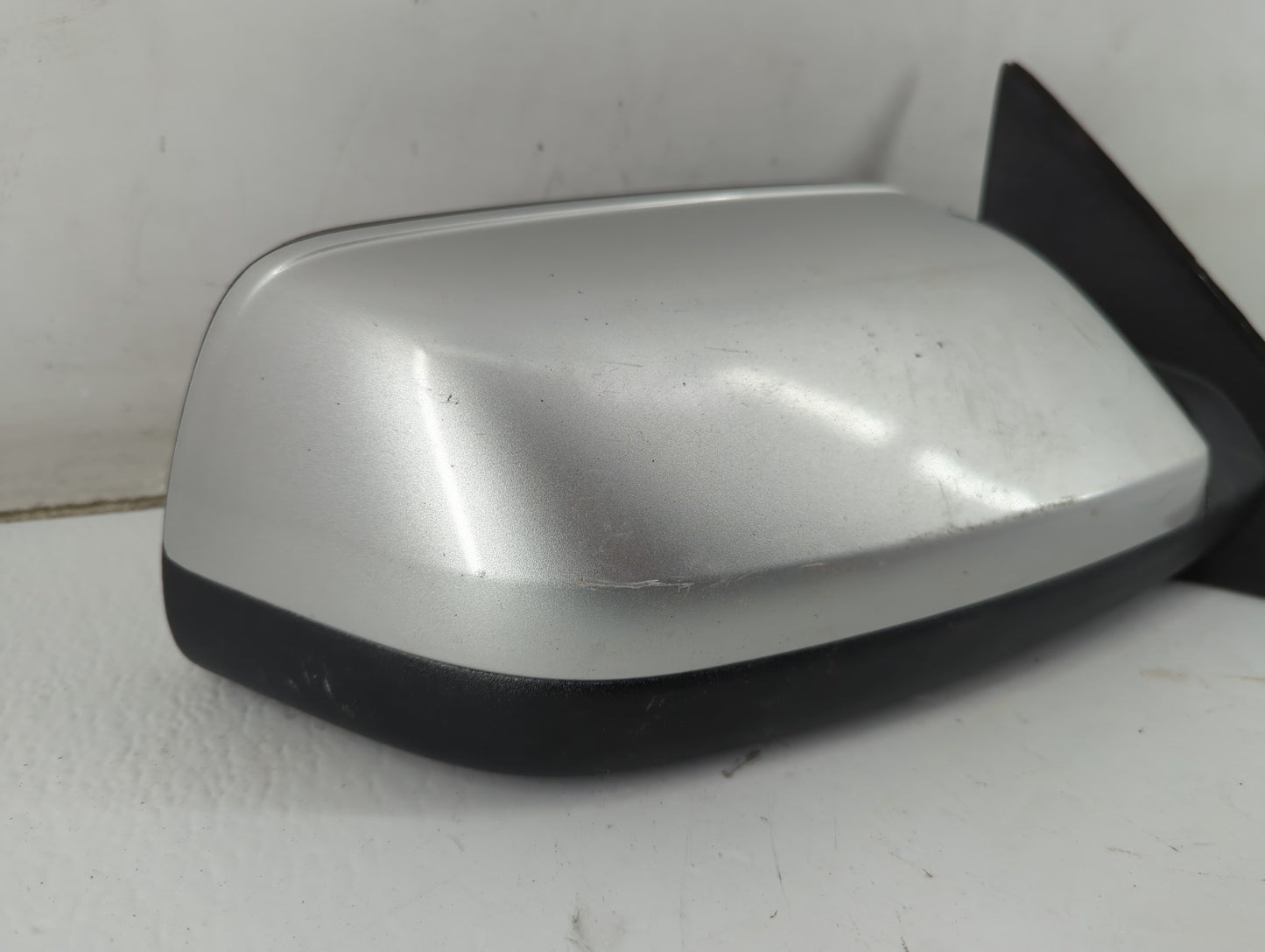 2013-2019 Ford Flex Passenger Side View Mirror - Right Door Mirror OEM Used - Oemusedautoparts1.com