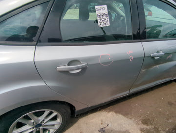 2012-2018 Ford Focus Passenger Rear Door Window Oem - Oemusedautoparts1.com