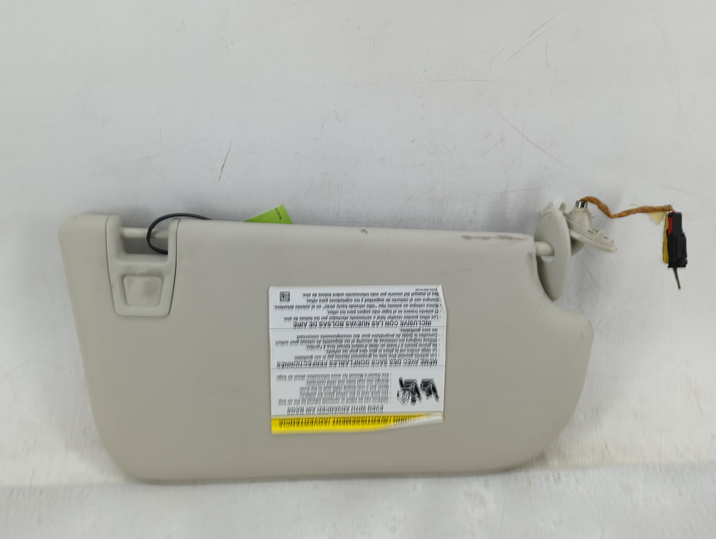 2013-2018 Ford Focus Sun Visor Shade Replacement Driver Left Mirror Fits Fits 2013 2014 2015 2016 2017 2018 OEM Used Auto Pa