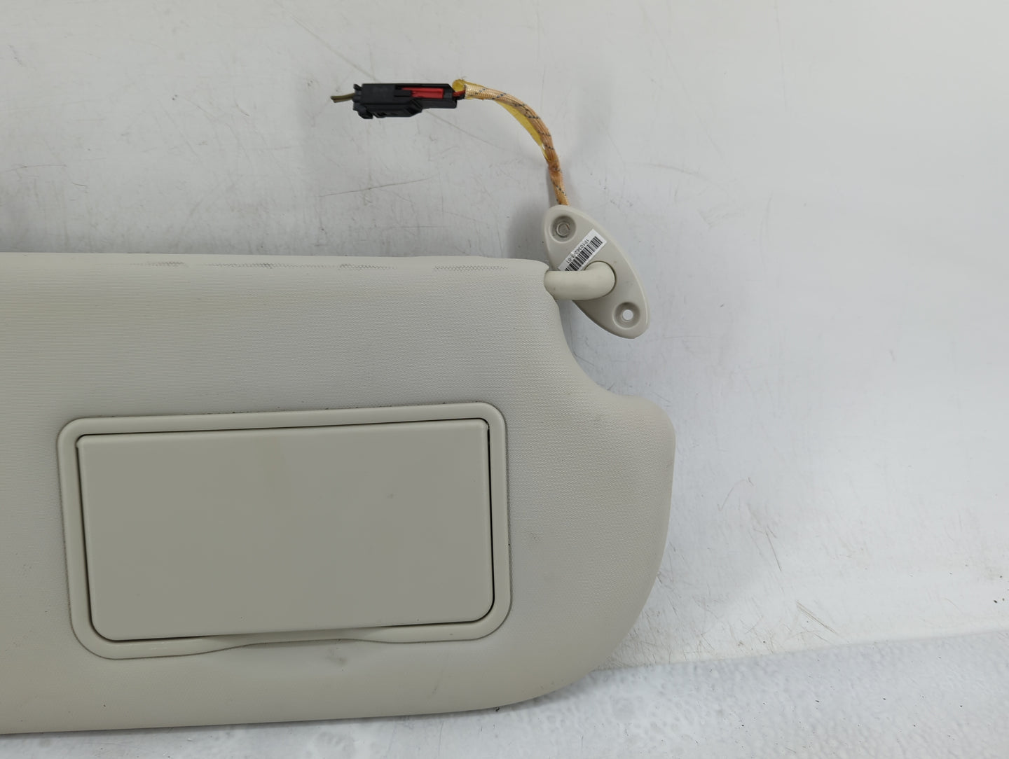 2013-2018 Ford Focus Sun Visor Shade Replacement Passenger Right Mirror Fits Fits 2013 2014 2015 2016 2017 2018 OEM Used Aut