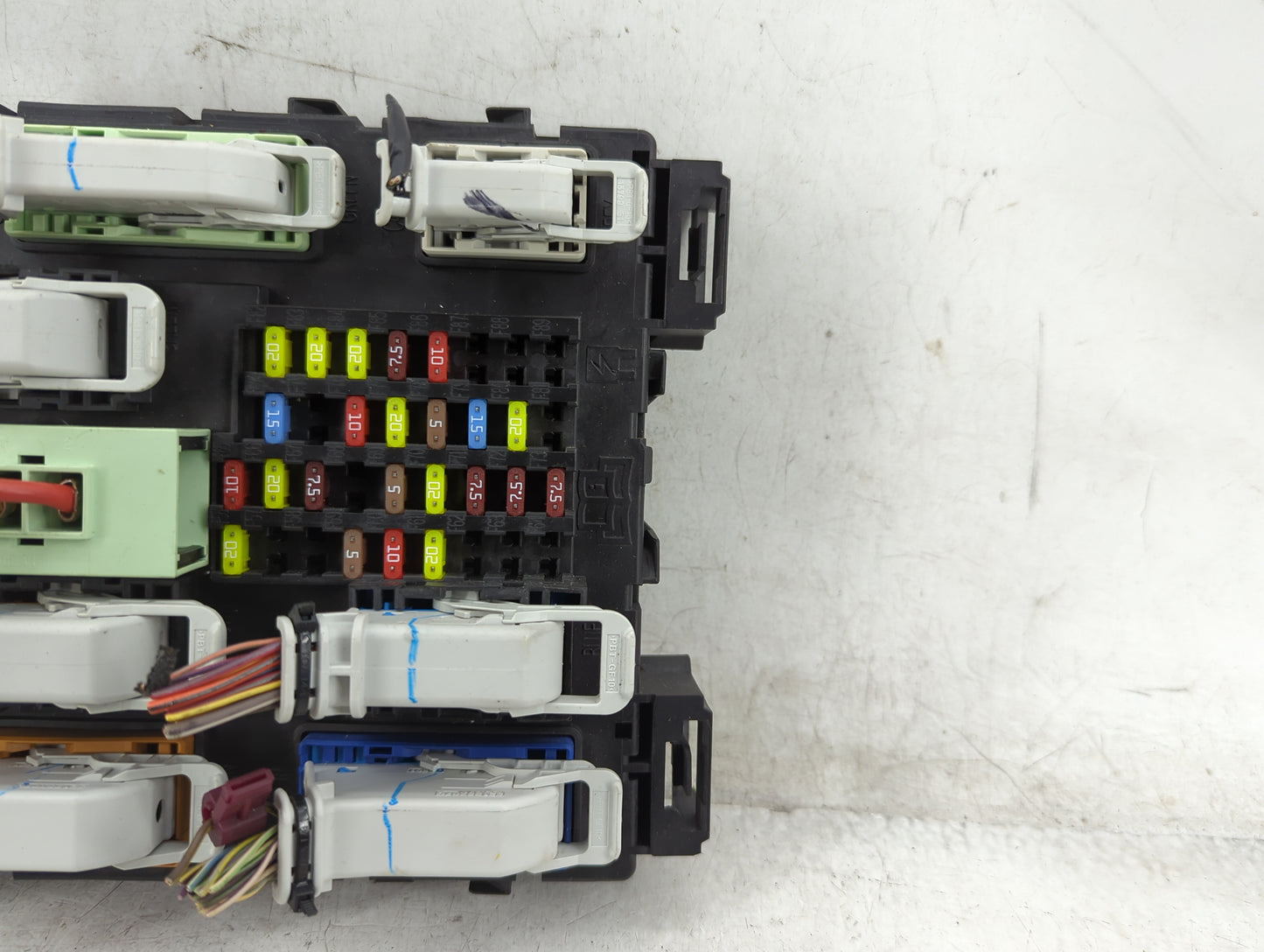 2015-2015 Ford Focus Body Control Module Bcm Inner Cabin Fuse Box - Oemusedautoparts1.com