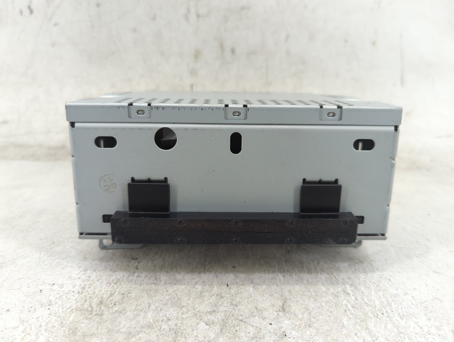 2015-2016 Ford Focus Radio AM FM Cd Player Receiver Replacement P/N:FM5T-19C107-HC Fits Fits 2015 2016 OEM Used Auto Parts -