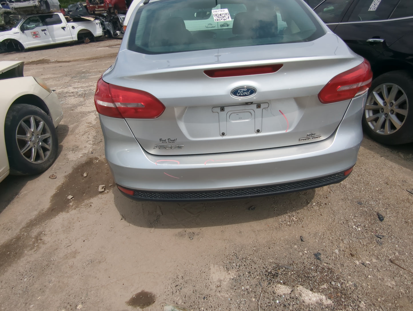 2015-2018 Ford Focus Rear Bumper Assembly Oem - Oemusedautoparts1.com