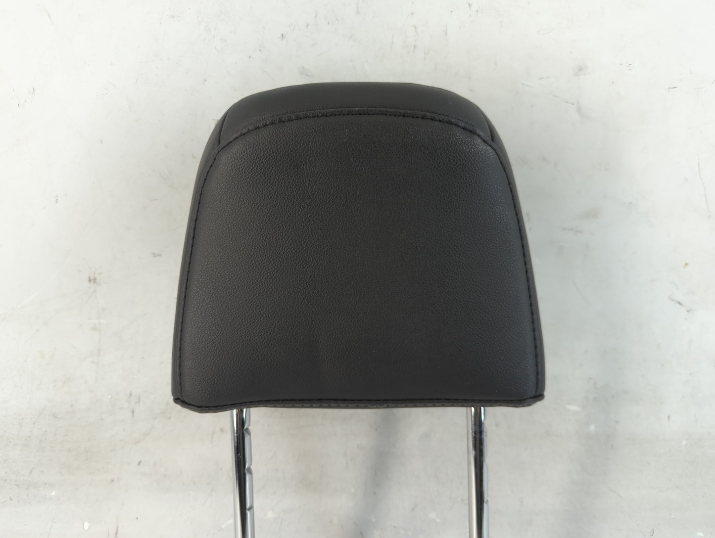 2015-2018 Ford Focus Headrest Head Rest Front Driver Passenger Seat Fits Fits 2015 2016 2017 2018 OEM Used Auto Parts - Oemu