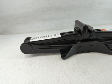 2015 Ford Focus Spare Scissor Car Jack