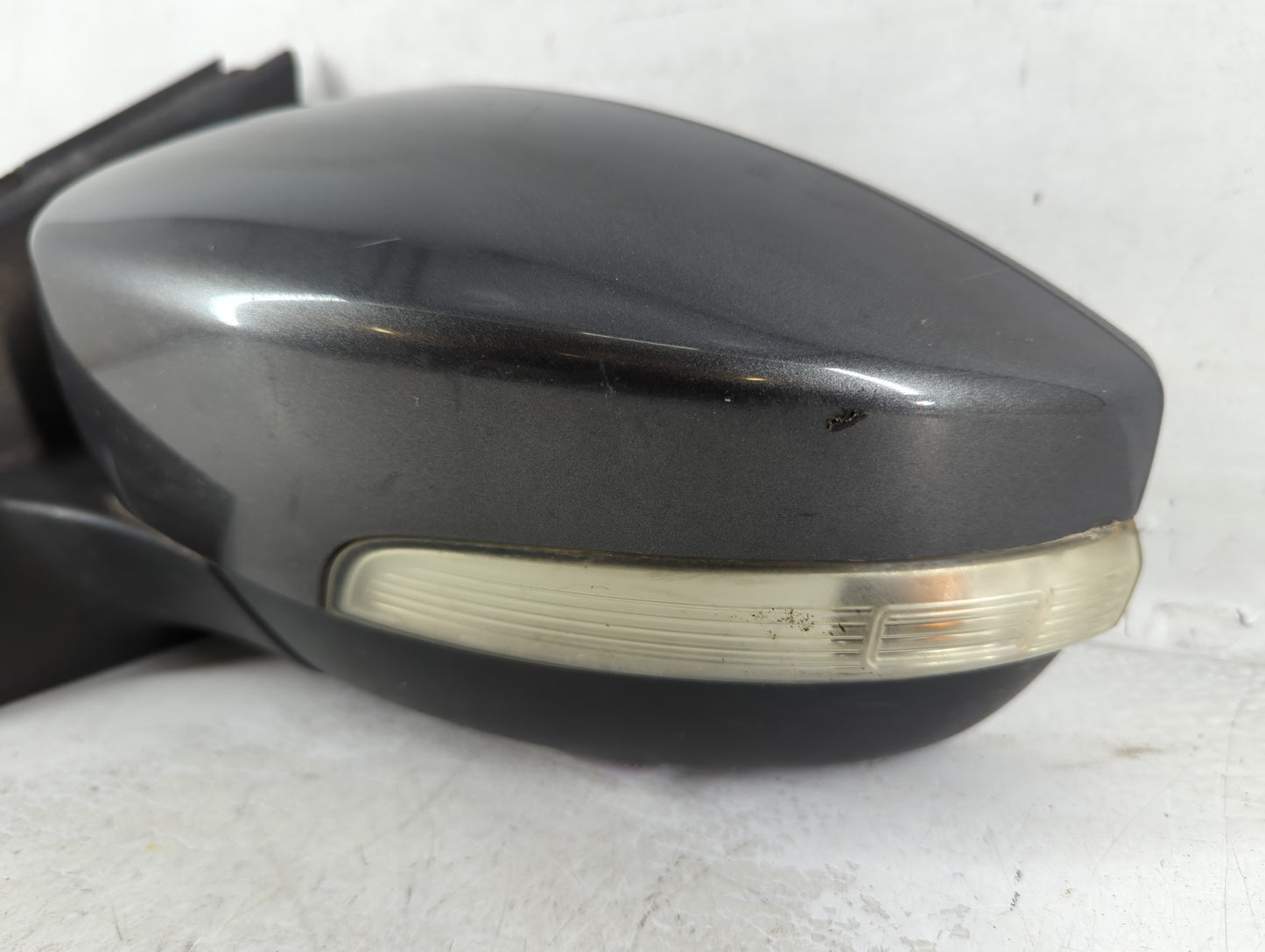 2015-2018 Ford Focus Driver Side View Mirror - Left Door Mirror OEM Used - Oemusedautoparts1.com
