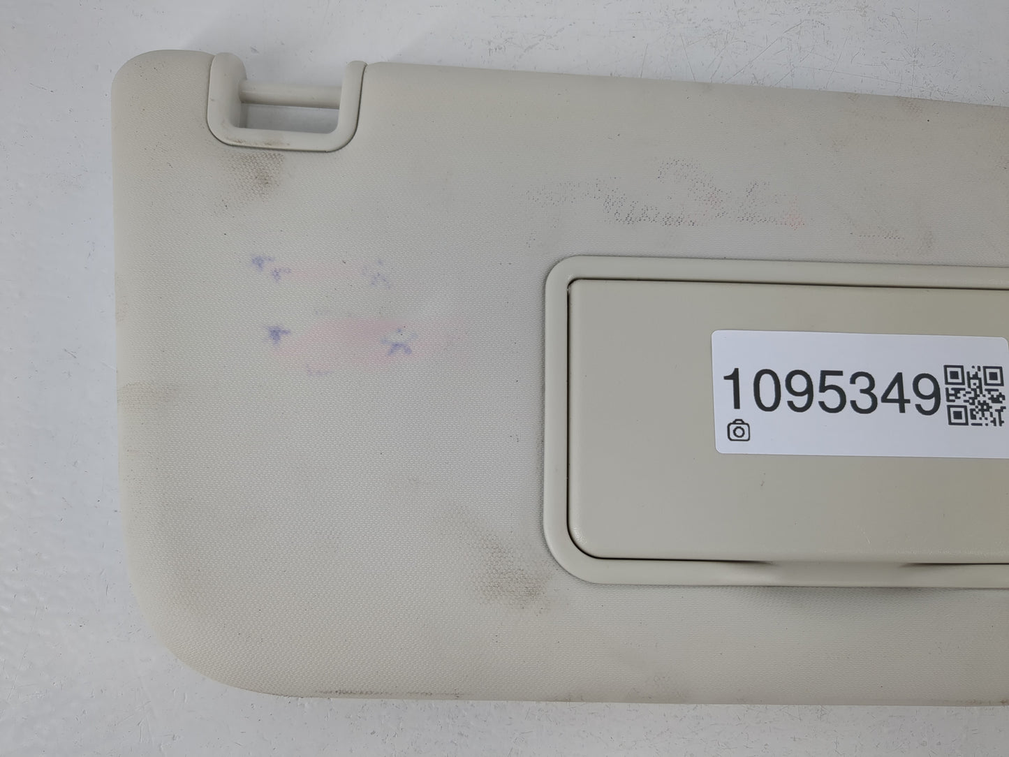 2013-2018 Ford Focus Sun Visor Shade Replacement Passenger Right Mirror Fits Fits 2013 2014 2015 2016 2017 2018 OEM Used Aut