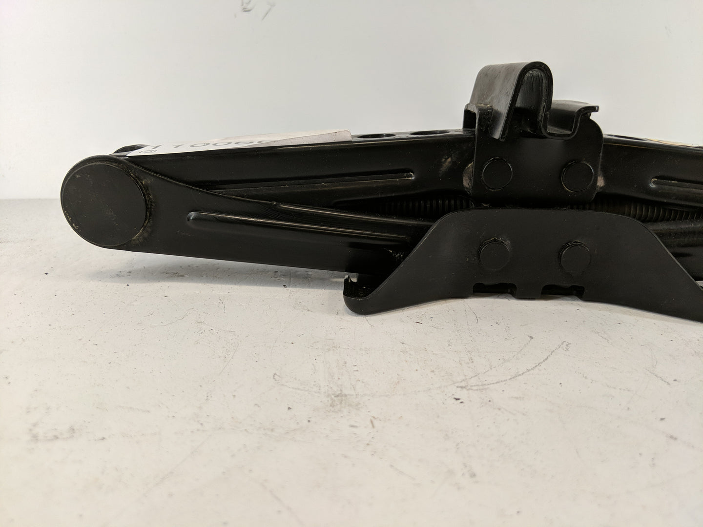 2015 Ford Focus Spare Scissor Car Jack 1100666 - Oemusedautoparts1.com