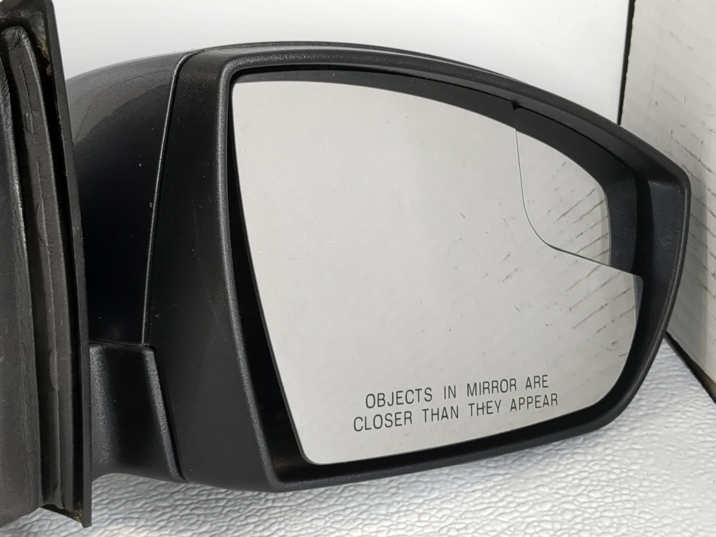 2015-2018 Ford Focus Passenger Side View Mirror - Right Door Mirror OEM Used - Oemusedautoparts1.com