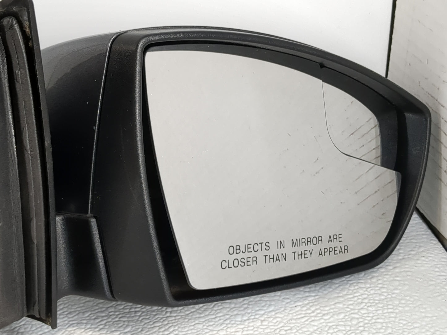 2015-2018 Ford Focus Passenger Side View Mirror - Right Door Mirror OEM Used - Oemusedautoparts1.com