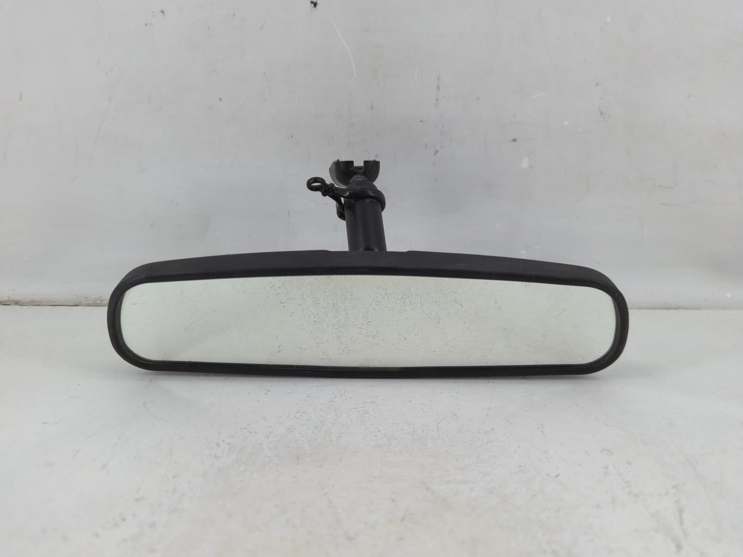 2012-2018 Ford Focus Interior Rear View Mirror Replacement OEM P/N:E8011681 Fits Fits 2012 2013 2014 2015 2016 2017 2018 OEM