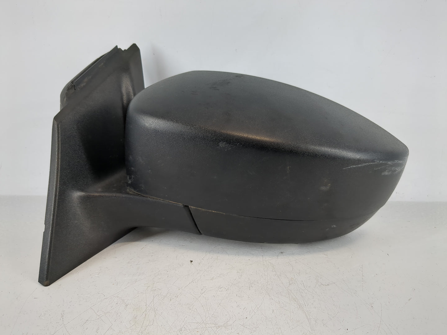 2015-2018 Ford Focus Driver Side View Mirror - Left Door Mirror OEM Used - Oemusedautoparts1.com
