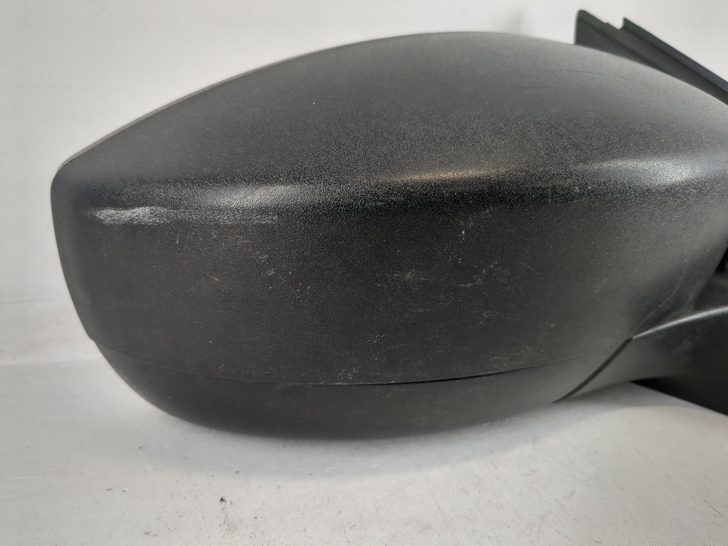 2015-2018 Ford Focus Passenger Side View Mirror - Right Door Mirror OEM Used - Oemusedautoparts1.com