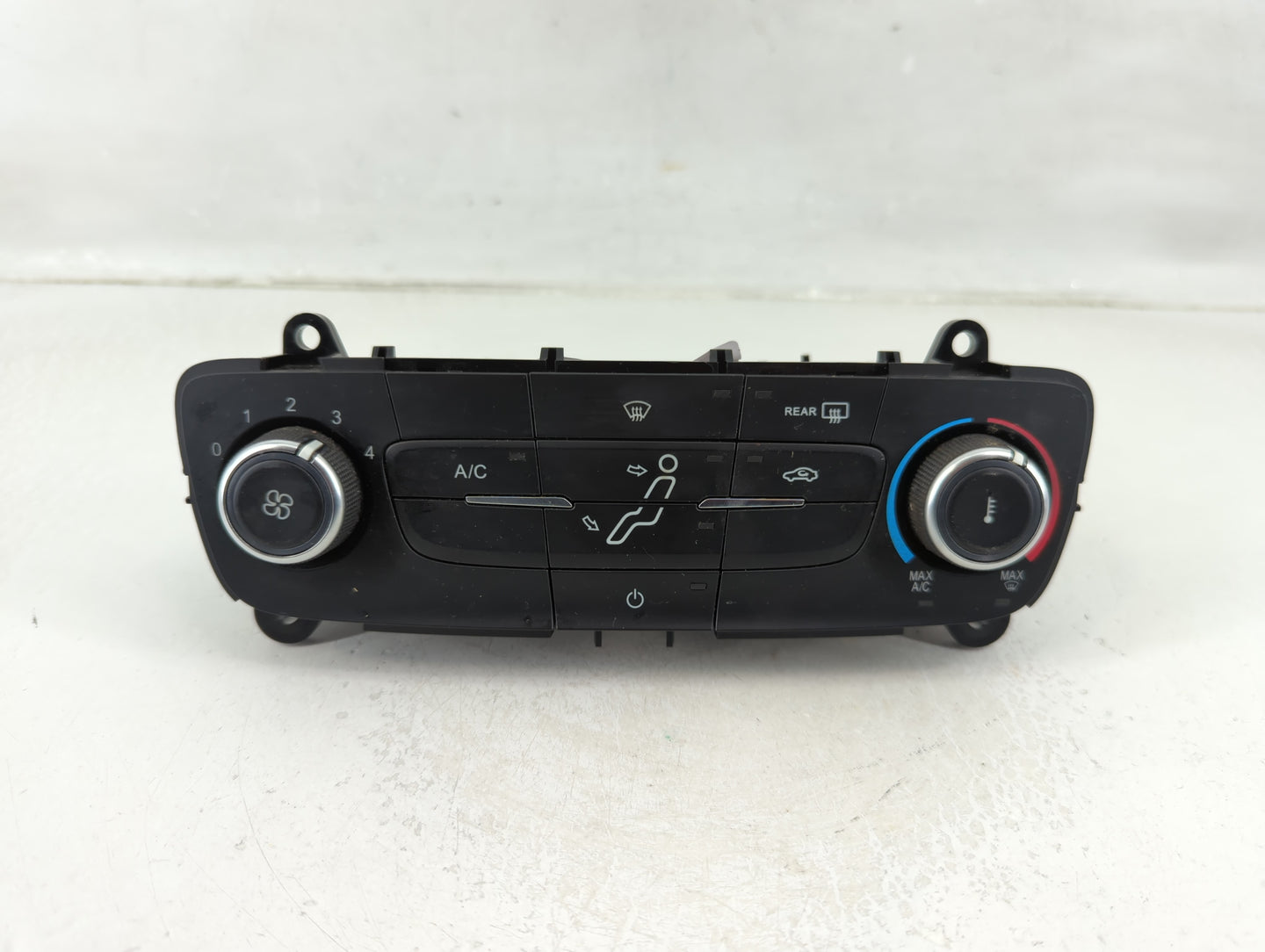 2015-2018 Ford Focus Climate Control Module Temperature AC/Heater Replacement P/N:F1ET-19980-JF Fits Fits 2015 2016 2017 201