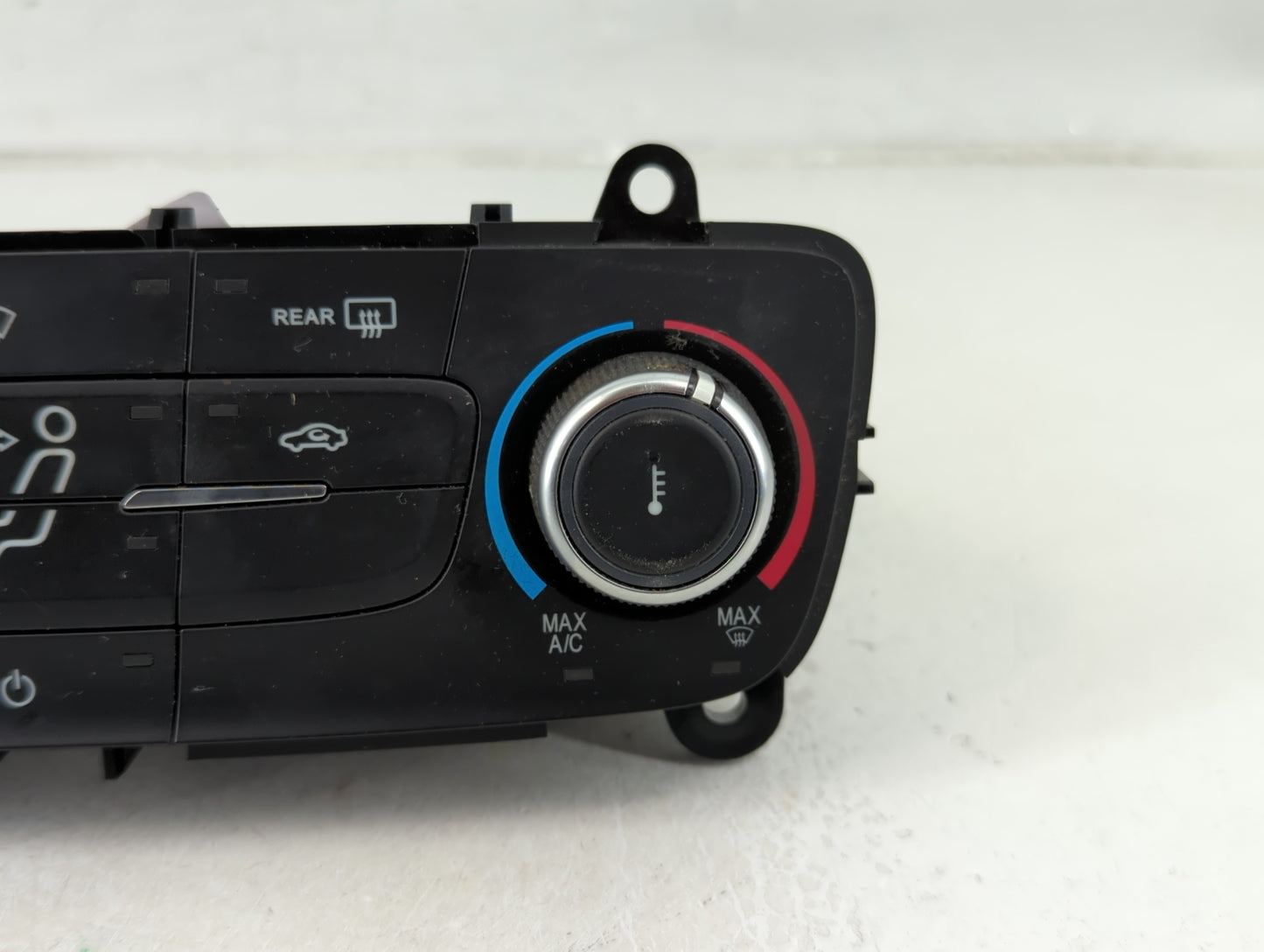 2015-2018 Ford Focus Climate Control Module Temperature AC/Heater Replacement P/N:F1ET-19980-JF Fits Fits 2015 2016 2017 201