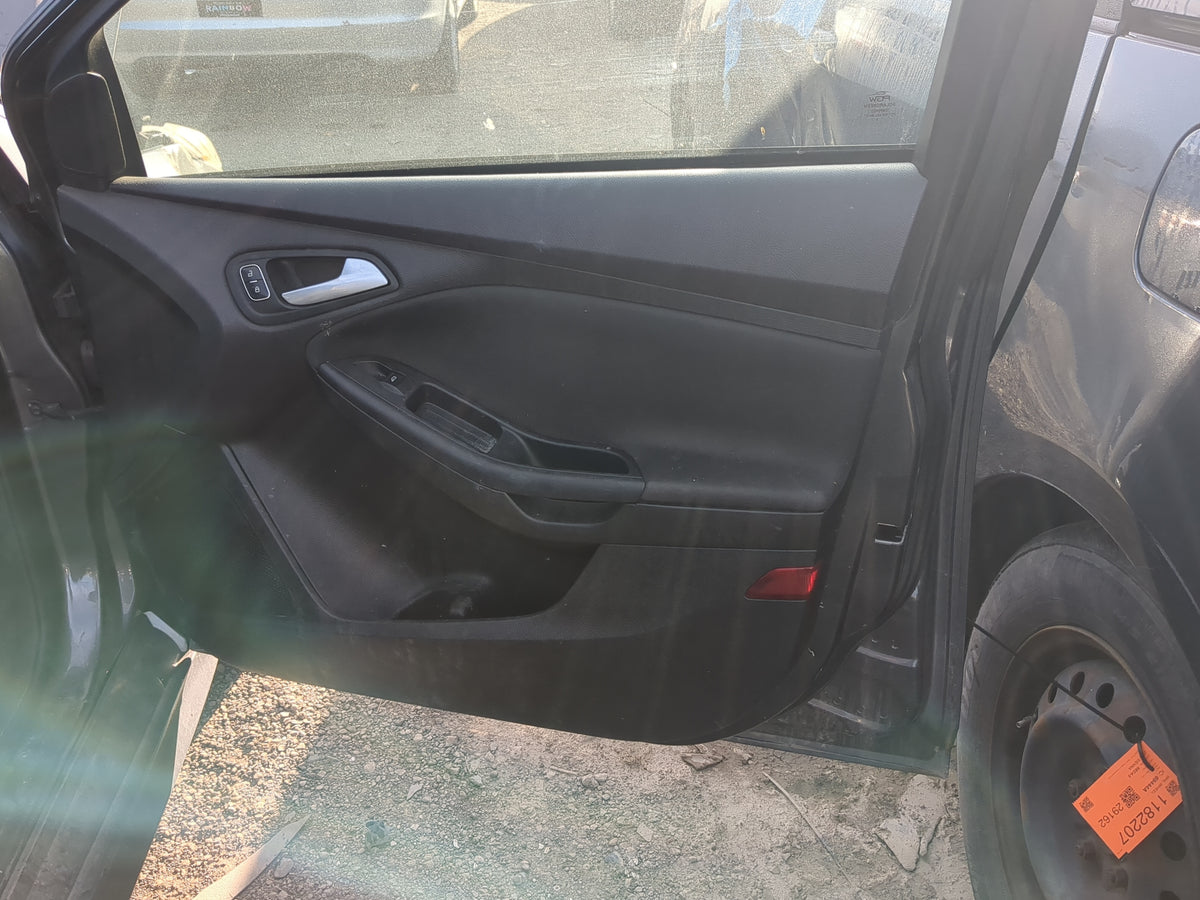 2015 Ford Focus Front Right Passenger Interior Door Panel Trim 1184707 - Oemusedautoparts1.com