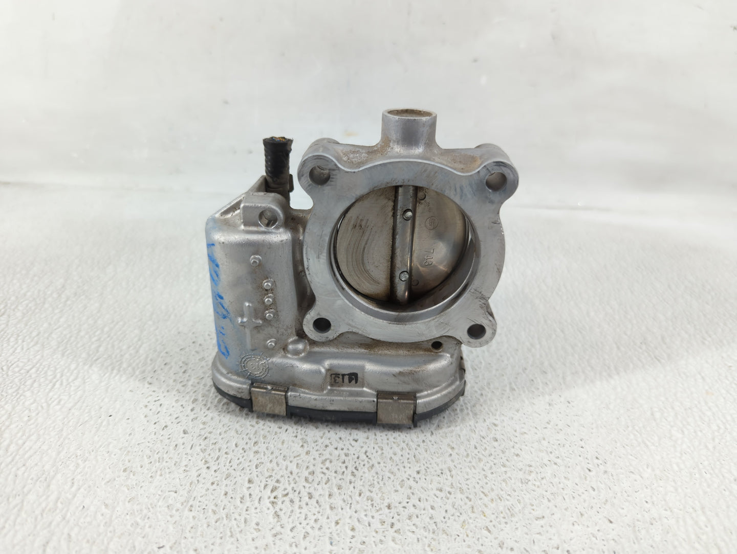 2014-2018 Ford Focus Throttle Body P/N:DS7E-9F991-BB Fits Fits 2014 2015 2016 2017 2018 2019 2020 2021 2022 OEM Used Auto Pa