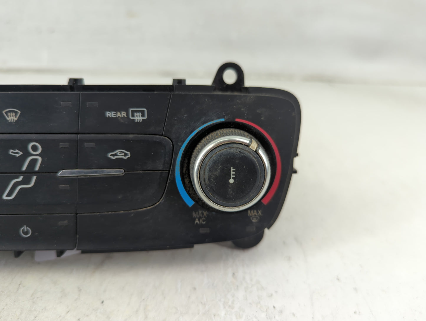 2015-2018 Ford Focus Climate Control Module Temperature AC/Heater Replacement P/N:F1ET-19980-JE Fits Fits 2015 2016 2017 201