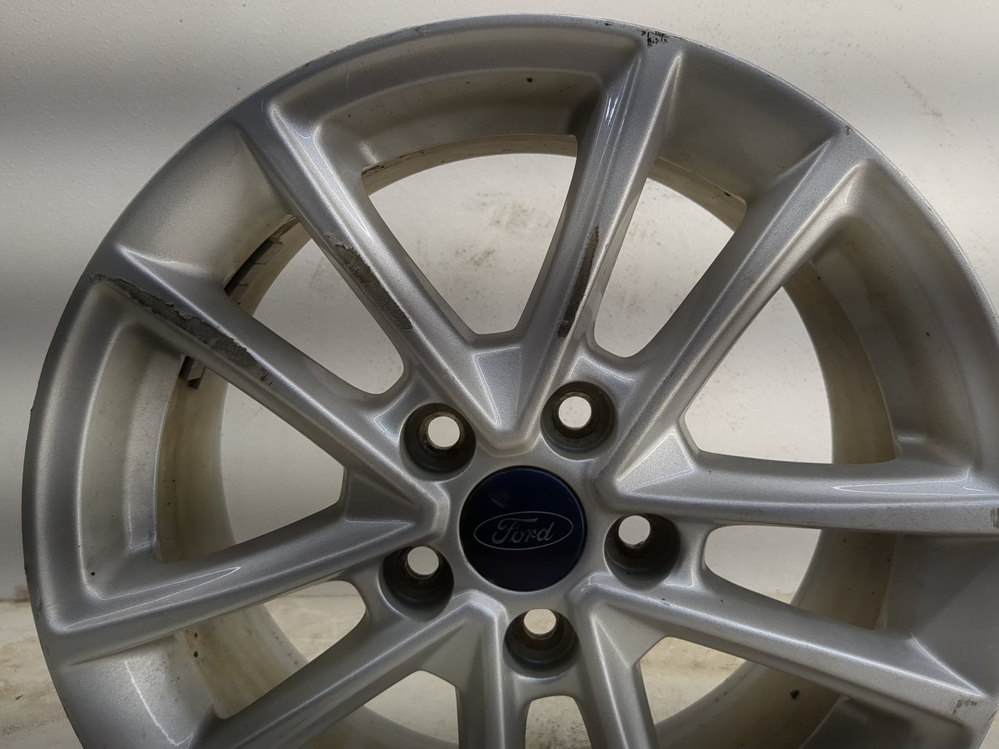 2015-2018 Ford Focus Oem Wheel Rim - Oemusedautoparts1.com