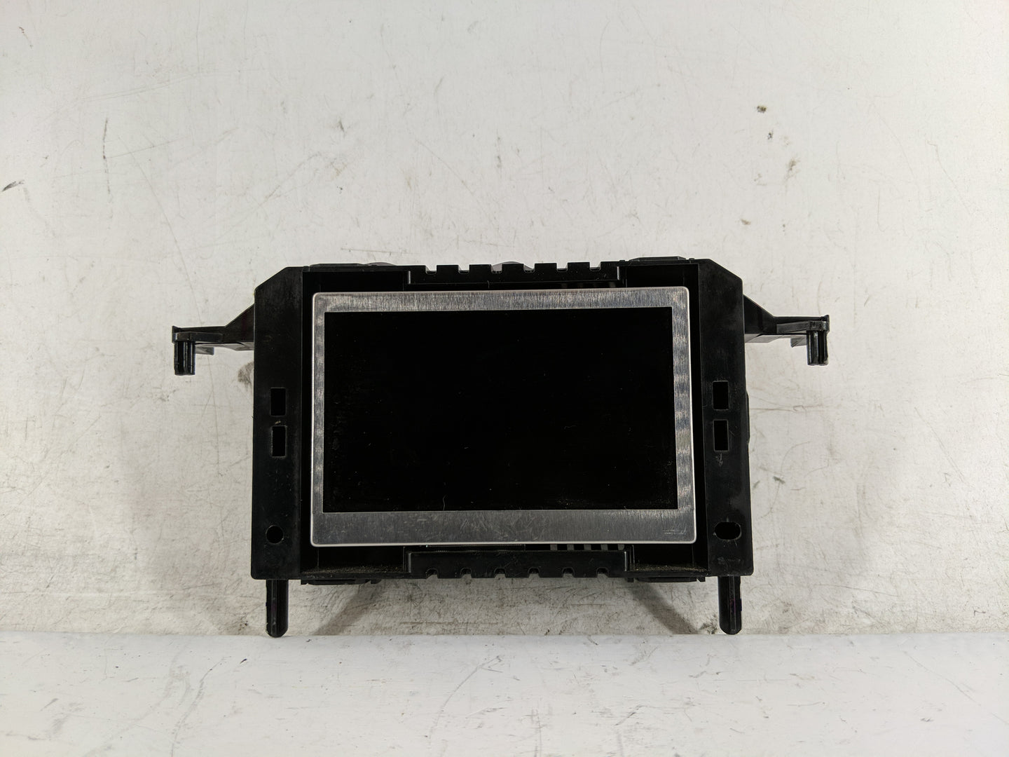 2015-2018 Ford Focus Information Display Screen - Oemusedautoparts1.com