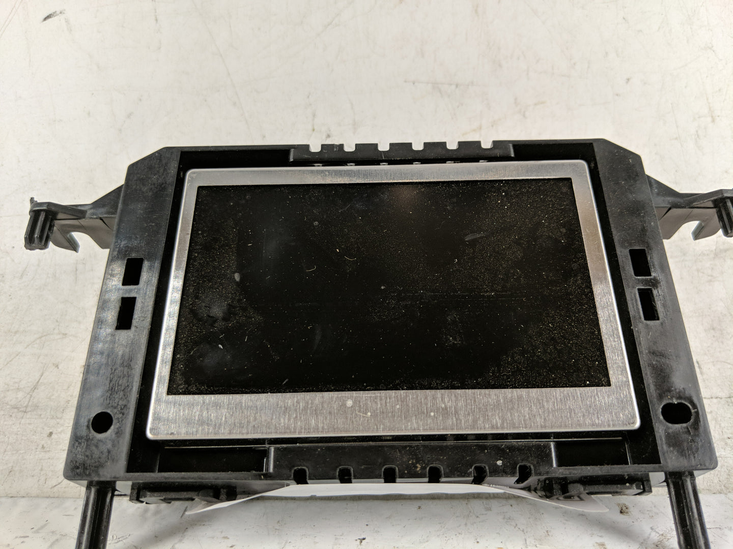 2015-2018 Ford Focus Information Display Screen - Oemusedautoparts1.com