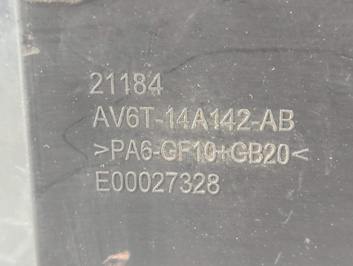 2015 Ford Focus Fusebox Fuse Box Panel Relay Module P/N:AV6T-14A142-AB Fits OEM Used Auto Parts - Oemusedautoparts1.com