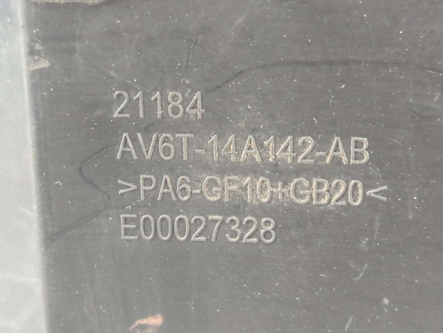 2015 Ford Focus Fusebox Fuse Box Panel Relay Module P/N:AV6T-14A142-AB Fits OEM Used Auto Parts - Oemusedautoparts1.com