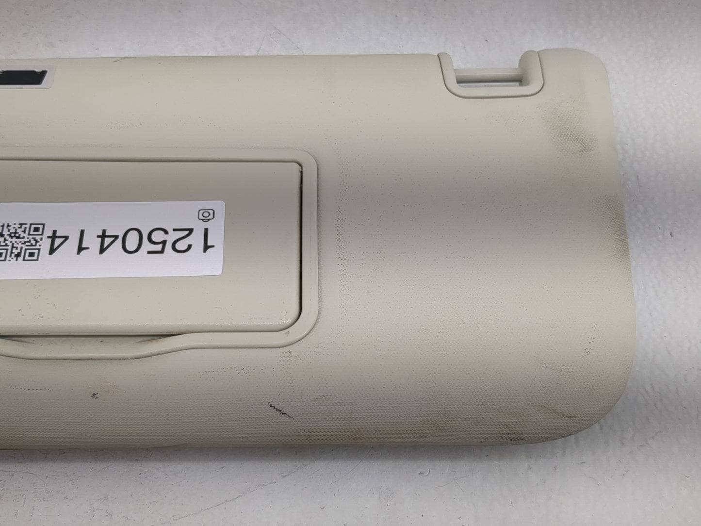 2013-2018 Ford Focus Sun Visor Shade Replacement Driver Left Mirror Fits Fits 2013 2014 2015 2016 2017 2018 OEM Used Auto Pa