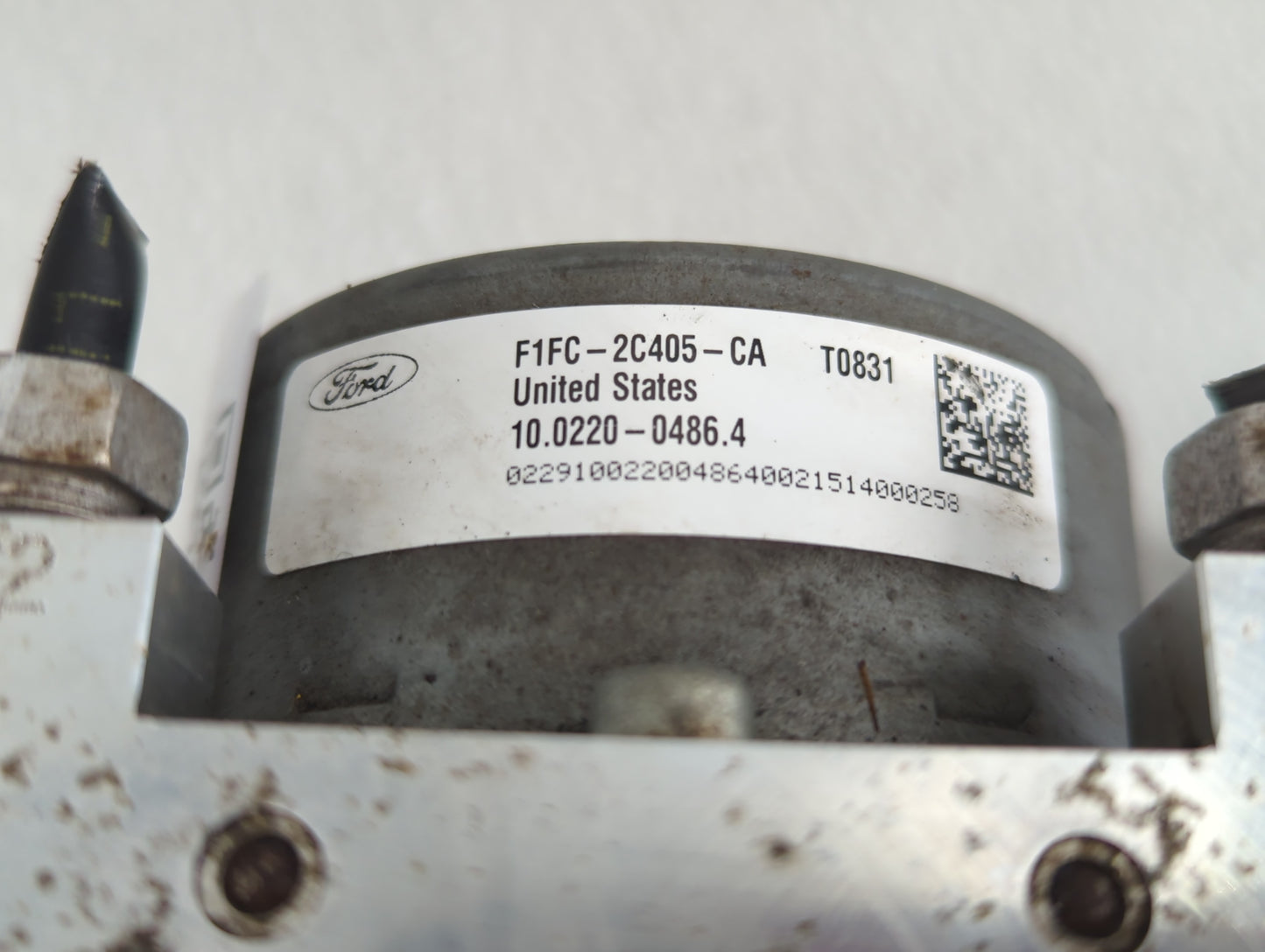 2015 Ford Focus ABS Pump Control Module Replacement P/N:F1FC-2C405-CA Fits OEM Used Auto Parts - Oemusedautoparts1.com